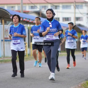 Runner Photo 3459698