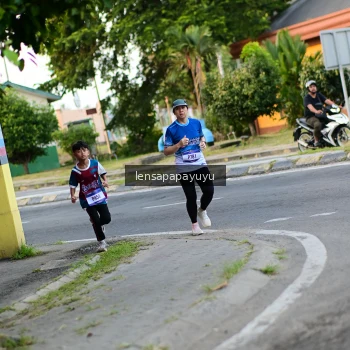 Runner Photo 3459753
