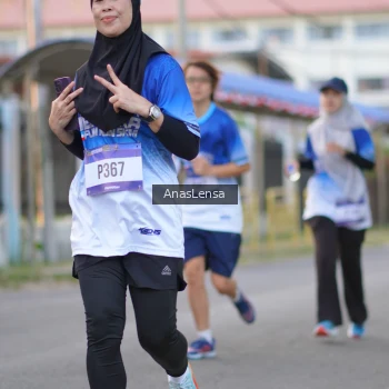 Runner Photo 3459797