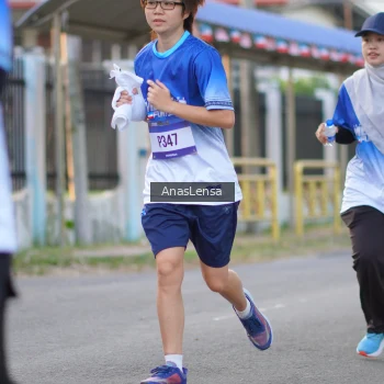 Runner Photo 3459857