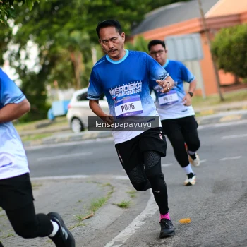 Runner Photo 3459864