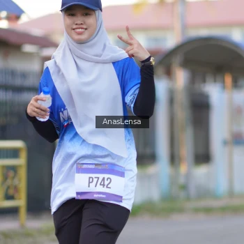 Runner Photo 3459877