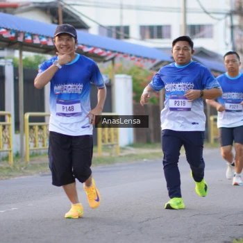 Runner Photo 3459906