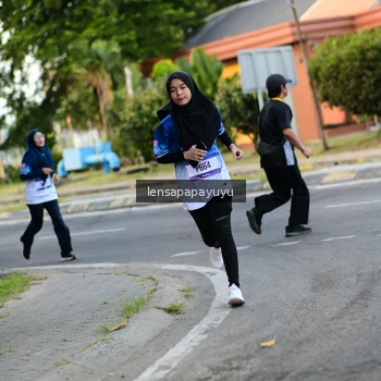 Runner Photo 3459931