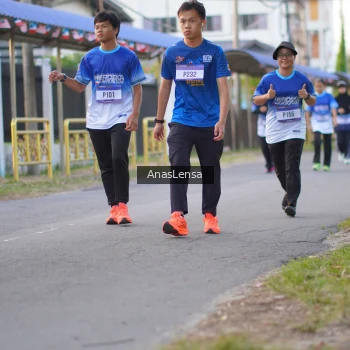 Runner Photo 3459971