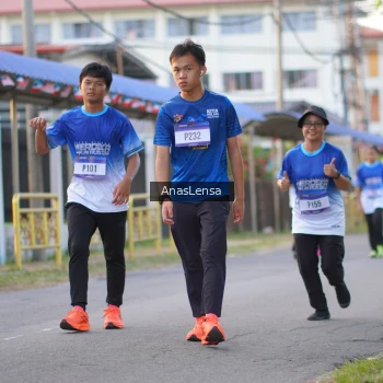 Runner Photo 3459987