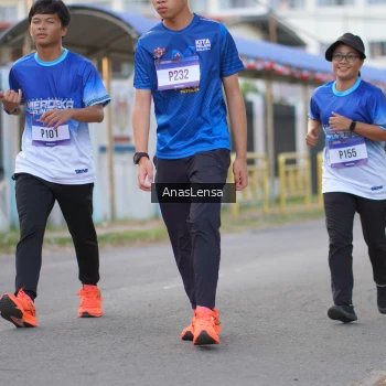 Runner Photo 3460014