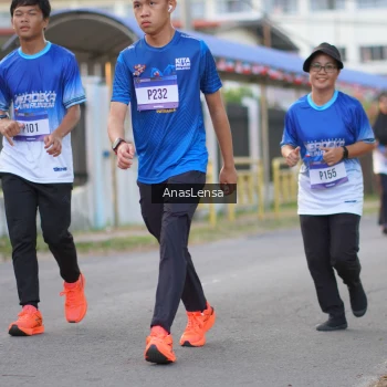 Runner Photo 3460016