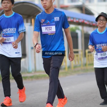 Runner Photo 3460020