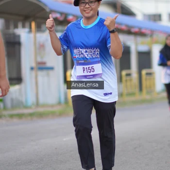 Runner Photo 3460044