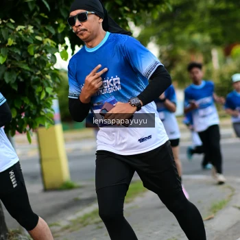Runner Photo 3460058