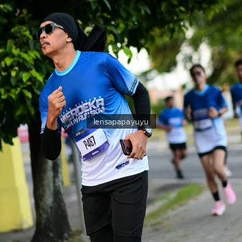 Runner Photo 3460069