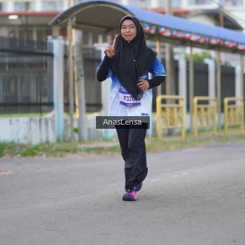 Runner Photo 3460075