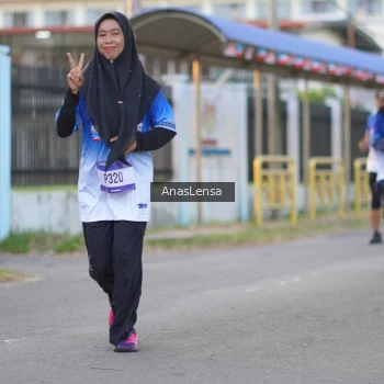 Runner Photo 3460076