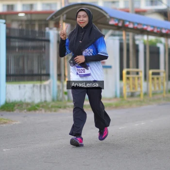 Runner Photo 3460079