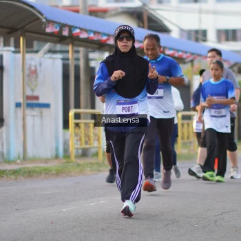 Runner Photo 3460096