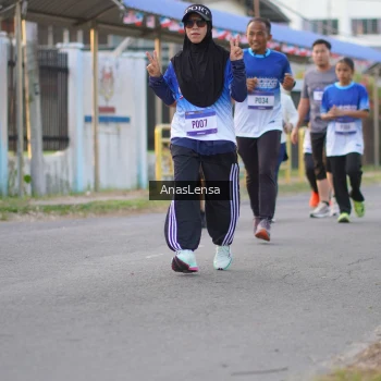 Runner Photo 3460099