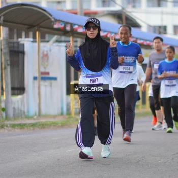 Runner Photo 3460101