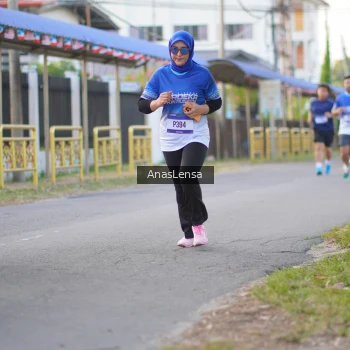 Runner Photo 3460244