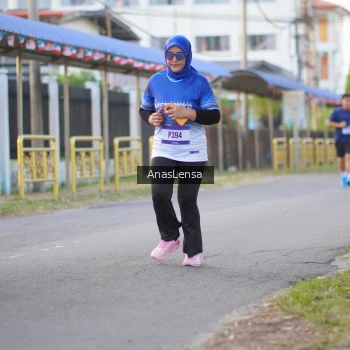 Runner Photo 3460249