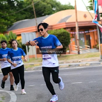 Runner Photo 3460250