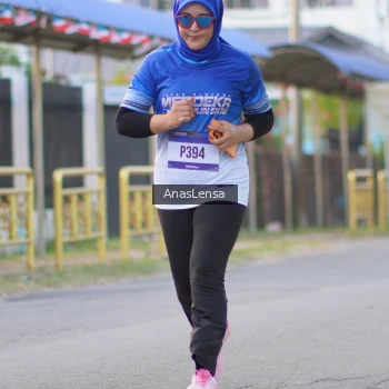 Runner Photo 3460252