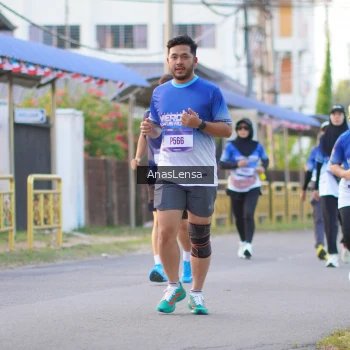 Runner Photo 3460273