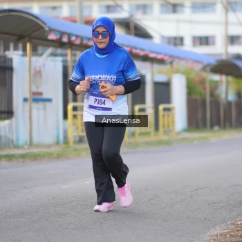 Runner Photo 3460276