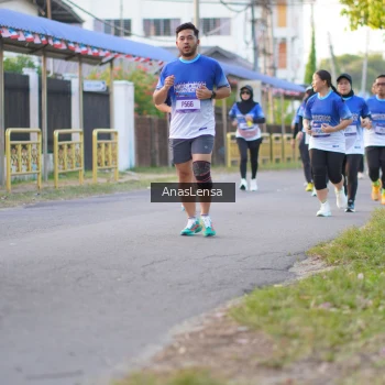 Runner Photo 3460284
