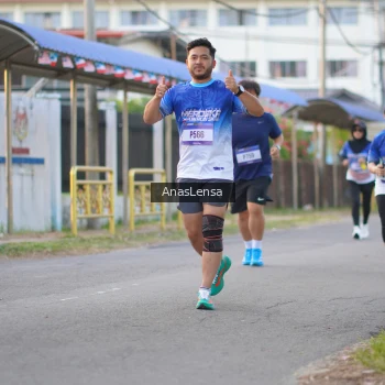 Runner Photo 3460299