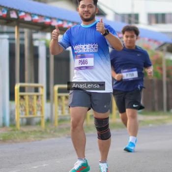 Runner Photo 3460305