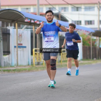 Runner Photo 3460316
