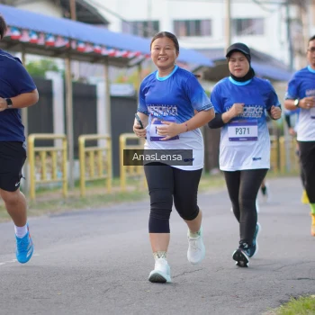 Runner Photo 3460329