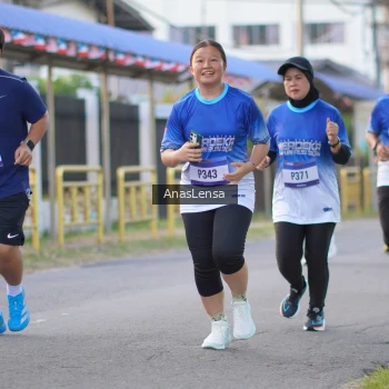 Runner Photo 3460333