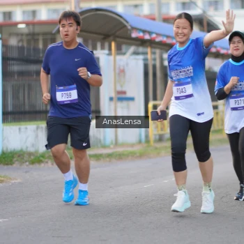 Runner Photo 3460355