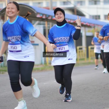 Runner Photo 3460365