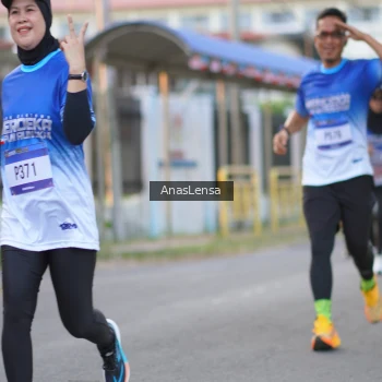 Runner Photo 3460366