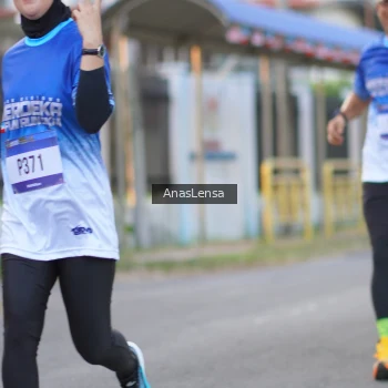 Runner Photo 3460368