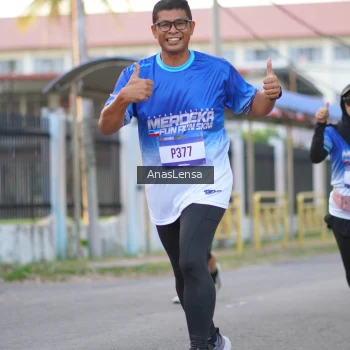 Runner Photo 3460412