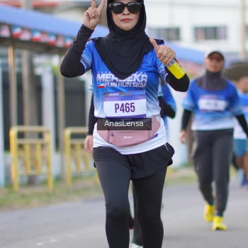 Runner Photo 3460418