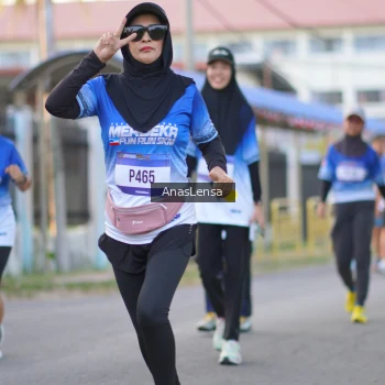 Runner Photo 3460428