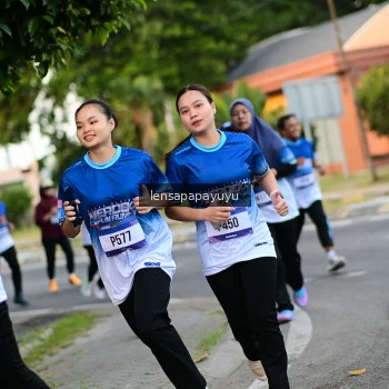 Runner Photo 3460444
