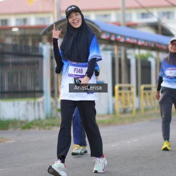 Runner Photo 3460453