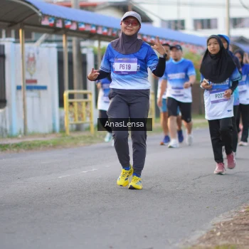 Runner Photo 3460461