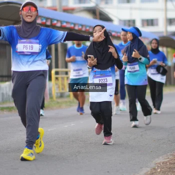 Runner Photo 3460494