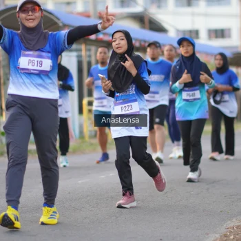 Runner Photo 3460496