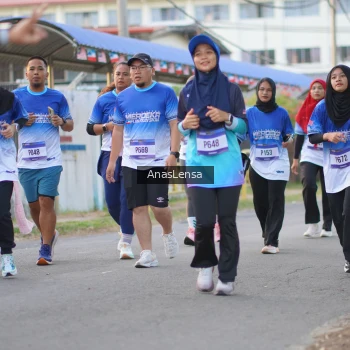 Runner Photo 3460508