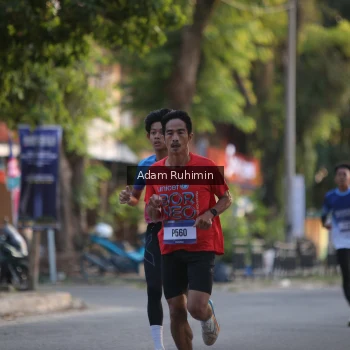 Runner Photo 3460605