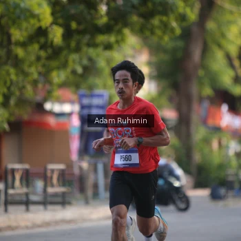 Runner Photo 3460617
