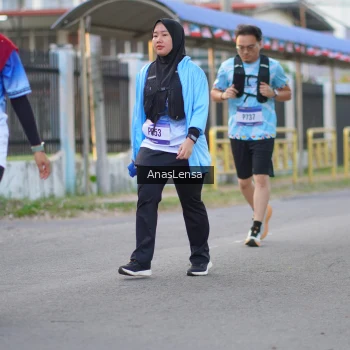 Runner Photo 3460633